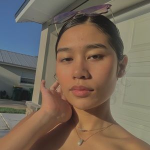 Meet your Posher, May Reyes